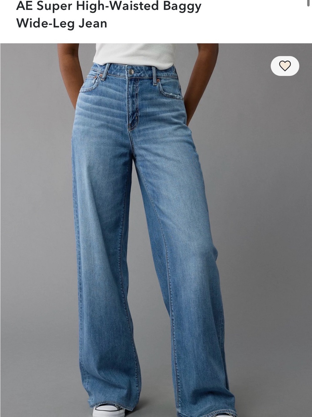 AE Dreamy Drape Super High-Waisted Baggy Wide-Leg Jean